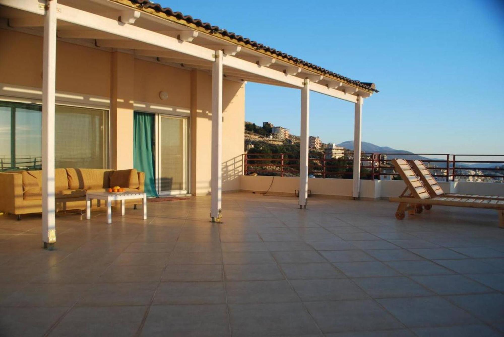 Sunset Penthouse Appartement Sarandë Buitenkant foto