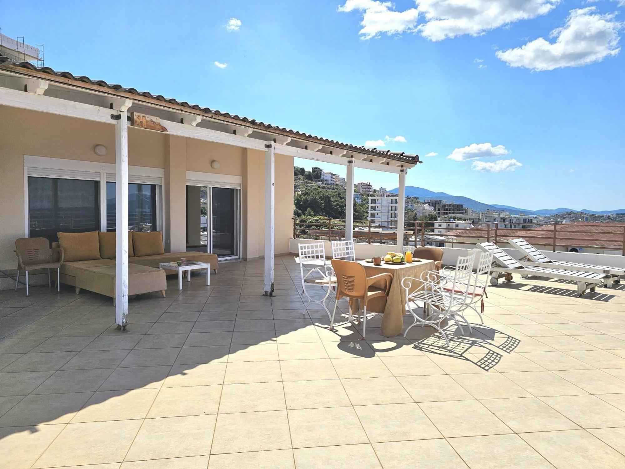 Sunset Penthouse Appartement Sarandë Buitenkant foto