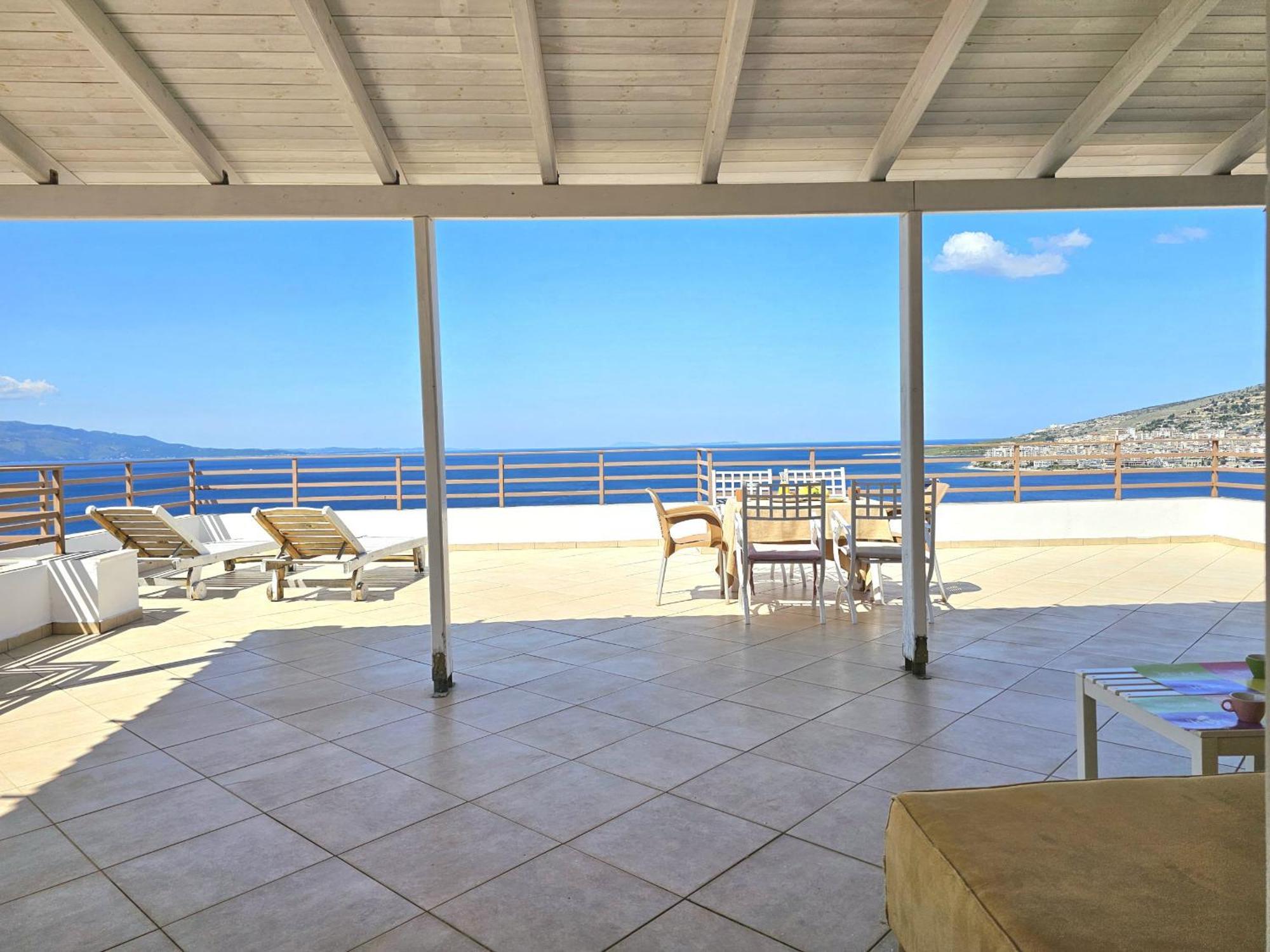 Sunset Penthouse Appartement Sarandë Buitenkant foto